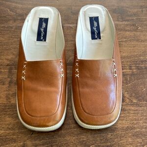 Mezlan Women's Chestnut Brown Mills 523 Mules Size 8